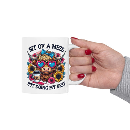Funny Highland Cow Coffee Mug – "Bit of a Mess But Doing My Best" Ceramic Cup, Cute Cow Gift, Floral Coffee Lover Mug