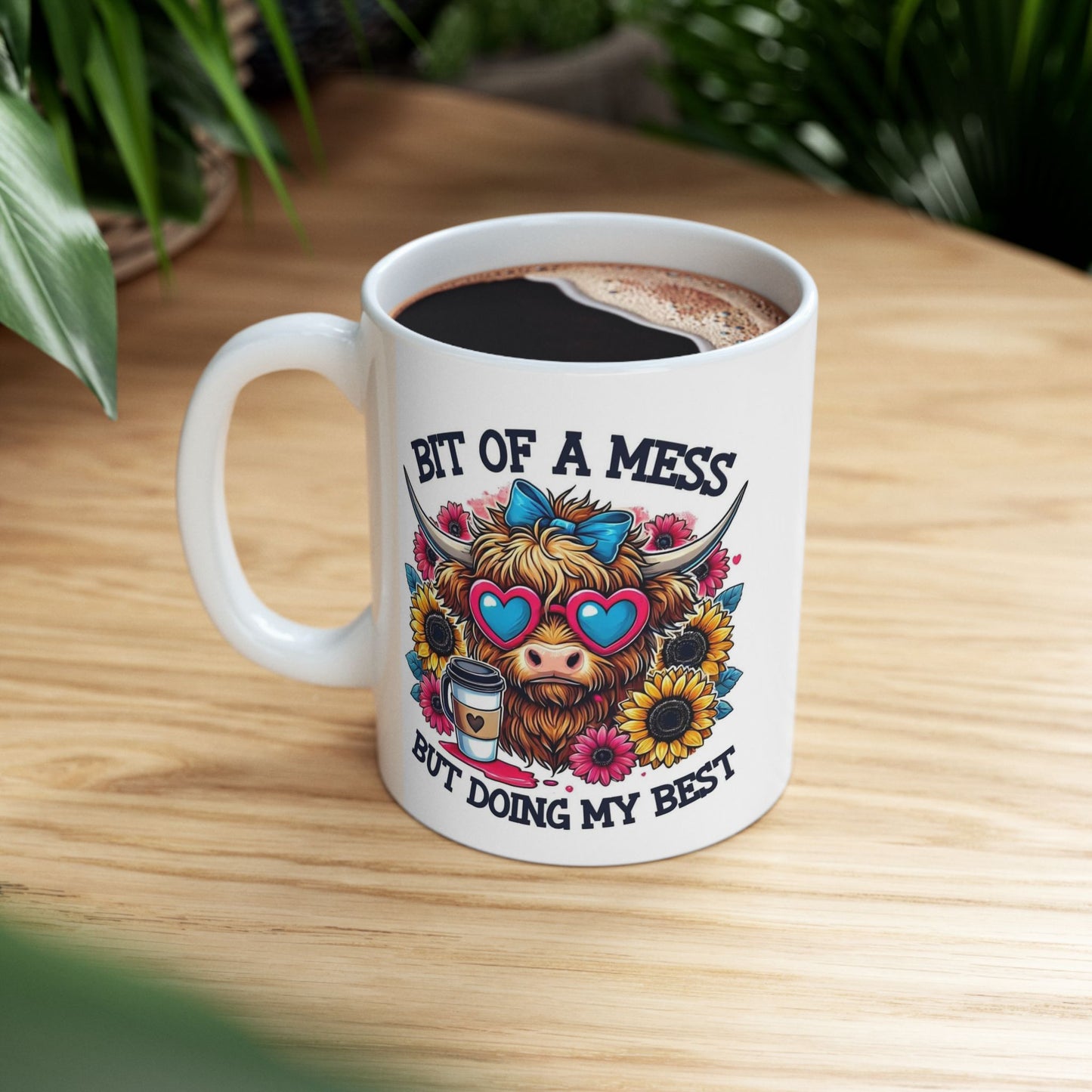 Funny Highland Cow Coffee Mug – "Bit of a Mess But Doing My Best" Ceramic Cup, Cute Cow Gift, Floral Coffee Lover Mug