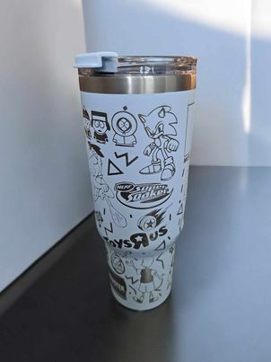 Custom Laser Engraved Love the 90s Themed 32 oz Tumbler Set